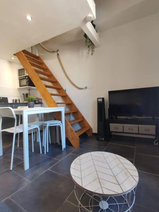 Esprit Du Sud - Appartement Cosy Proche Centre - Toulon Dış mekan fotoğraf